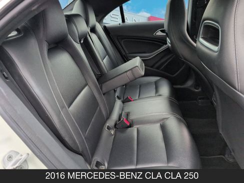 Used 2016 Mercedes-Benz CLA 250 image 17