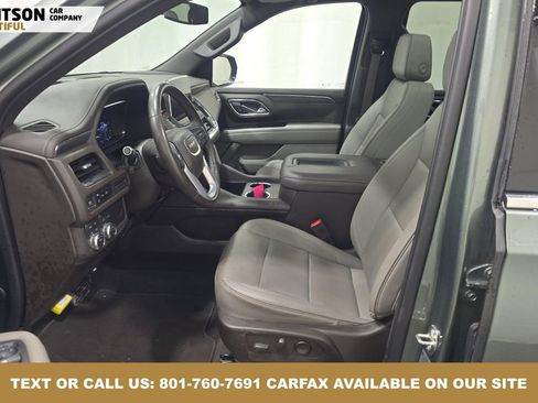 Used 2023 GMC Yukon XL SLT image 7