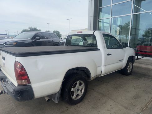 Used 2006 Toyota Tacoma 2WD Regular Cab image 10