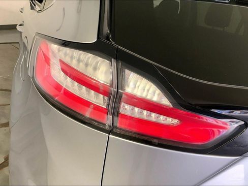 Used 2024 Ford Edge SEL AWD/4WD image 27