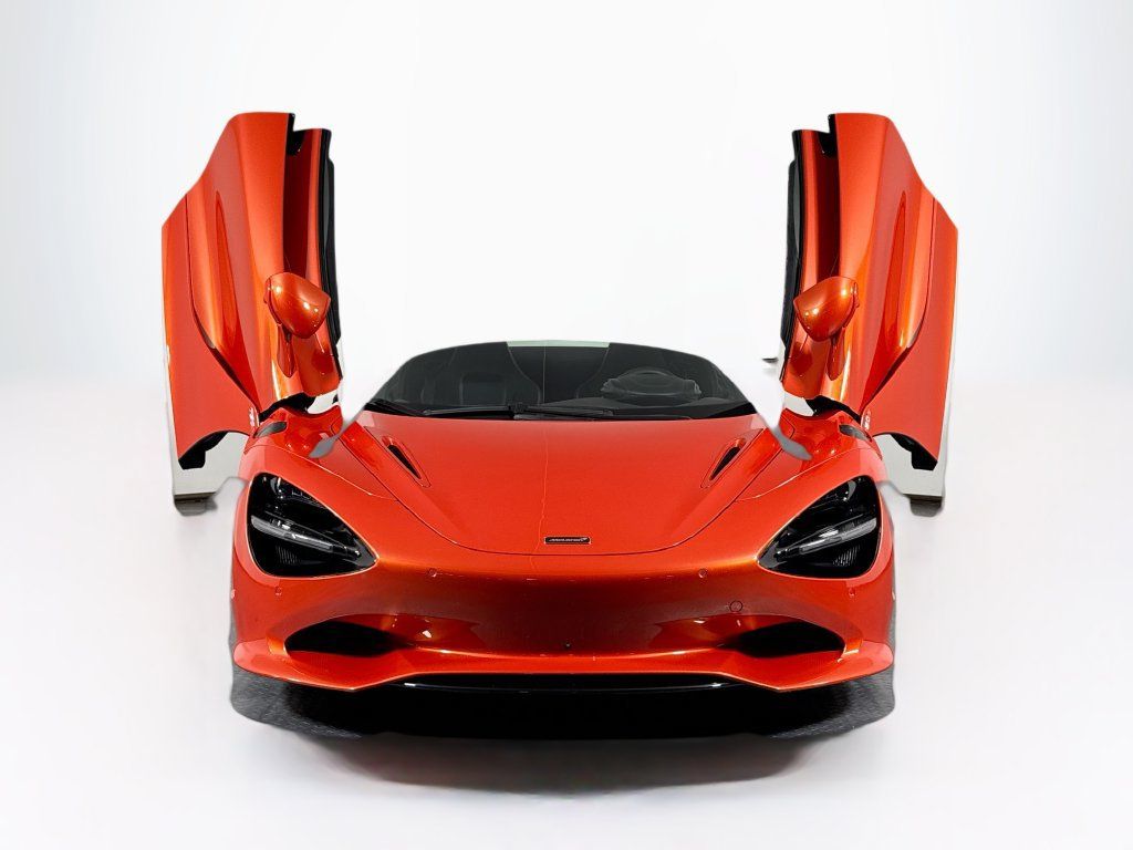 Used 2026 McLaren 750S Spider RWD image 24
