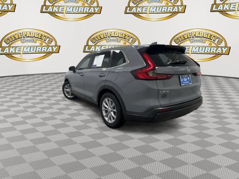 Used 2024 Honda CR-V EX image 9