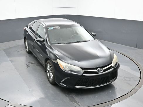 Used 2015 Toyota Camry SE image 48