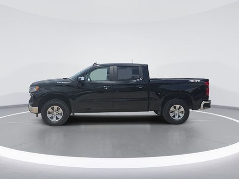 Used 2024 Chevrolet Silverado 1500 LT AWD/4WD image 1