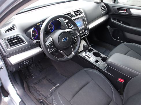 Used 2019 Subaru Legacy 2.5i Premium image 9