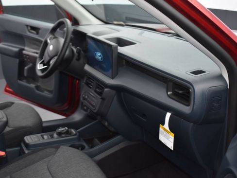 New 2026 Ford Maverick XLT w/ XLT Luxury Package AWD/4WD image 16