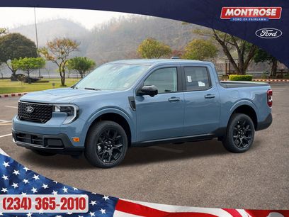 New 2025 Ford Maverick Lariat w/ Black Appearance Package