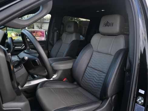 Used 2024 Chevrolet Silverado 2500 ZR2 w/ ZR2 Bison Edition image 6