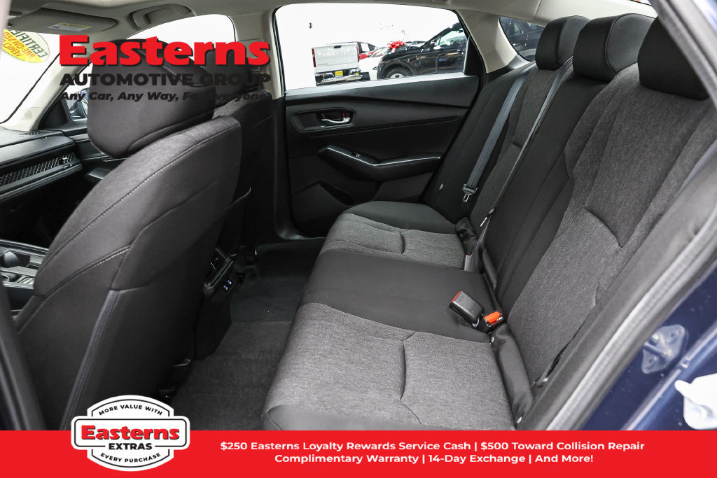 Used 2025 Honda Accord SE image 21
