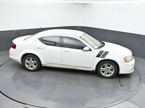 Used 2013 Dodge Avenger SXT FWD image 13