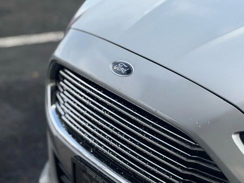 Used 2015 Ford Fusion S image 9