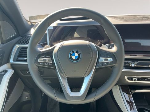 New 2026 BMW X5 xDrive50e image 12
