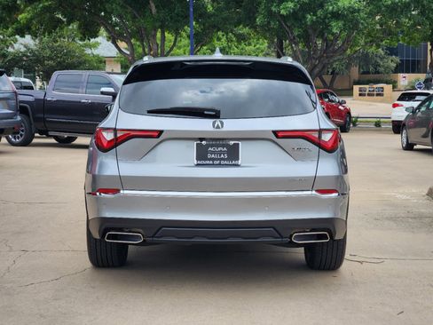 Used 2023 Acura MDX SH-AWD w/ Advance Package image 7