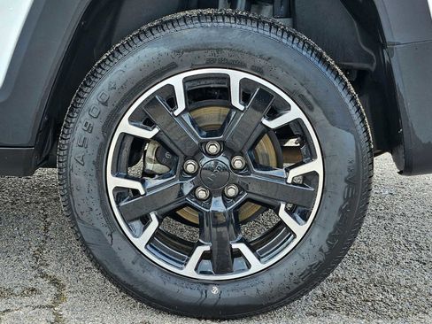 Used 2023 Jeep Renegade Trailhawk image 14