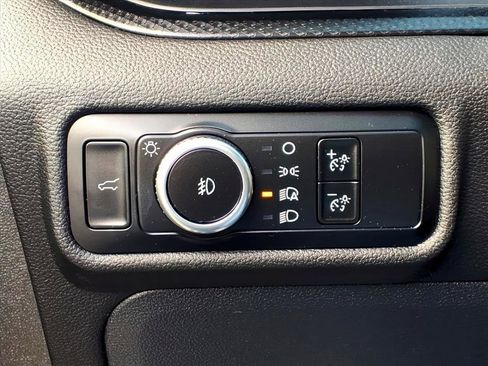 Used 2024 Ford Explorer ST-Line w/ Class IV Trailer Tow Package image 23