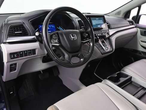 Used 2019 Honda Odyssey EX-L image 12