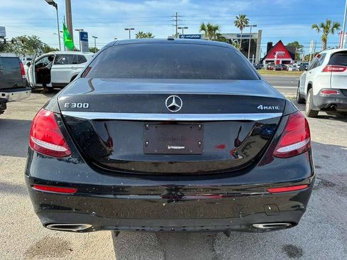 Used 2019 Mercedes-Benz E 300 4MATIC image 5