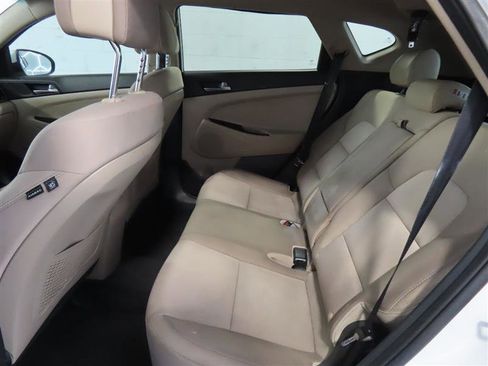 Used 2018 Hyundai Tucson SE FWD image 28