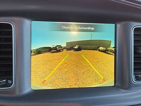 Used 2023 Dodge Charger SXT image 15