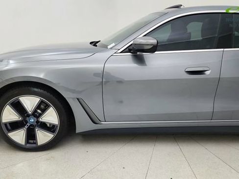 Used 2023 BMW i4 eDrive35 w/ Premium Package RWD image 10