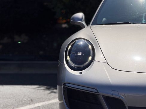 Used 2018 Porsche 911 Carrera GTS RWD image 4
