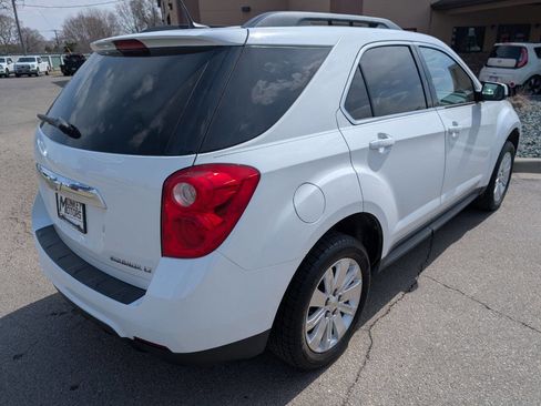 Used 2011 Chevrolet Equinox LT image 9