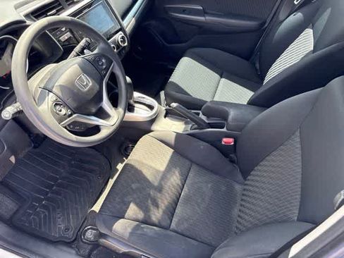 Used 2018 Honda Fit EX image 9