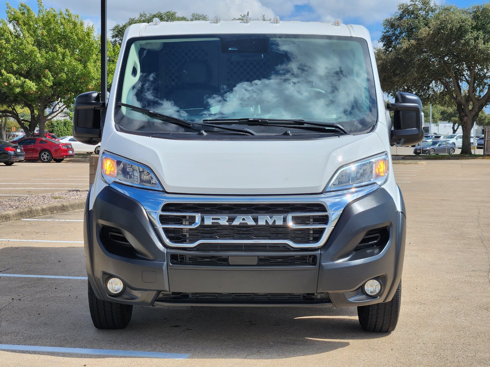Used 2025 RAM ProMaster 2500 w/ U-Haul Equipment Group FWD image 7
