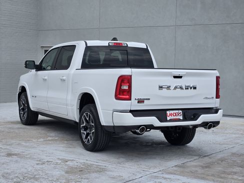 New 2026 RAM 1500 Laramie AWD/4WD image 3