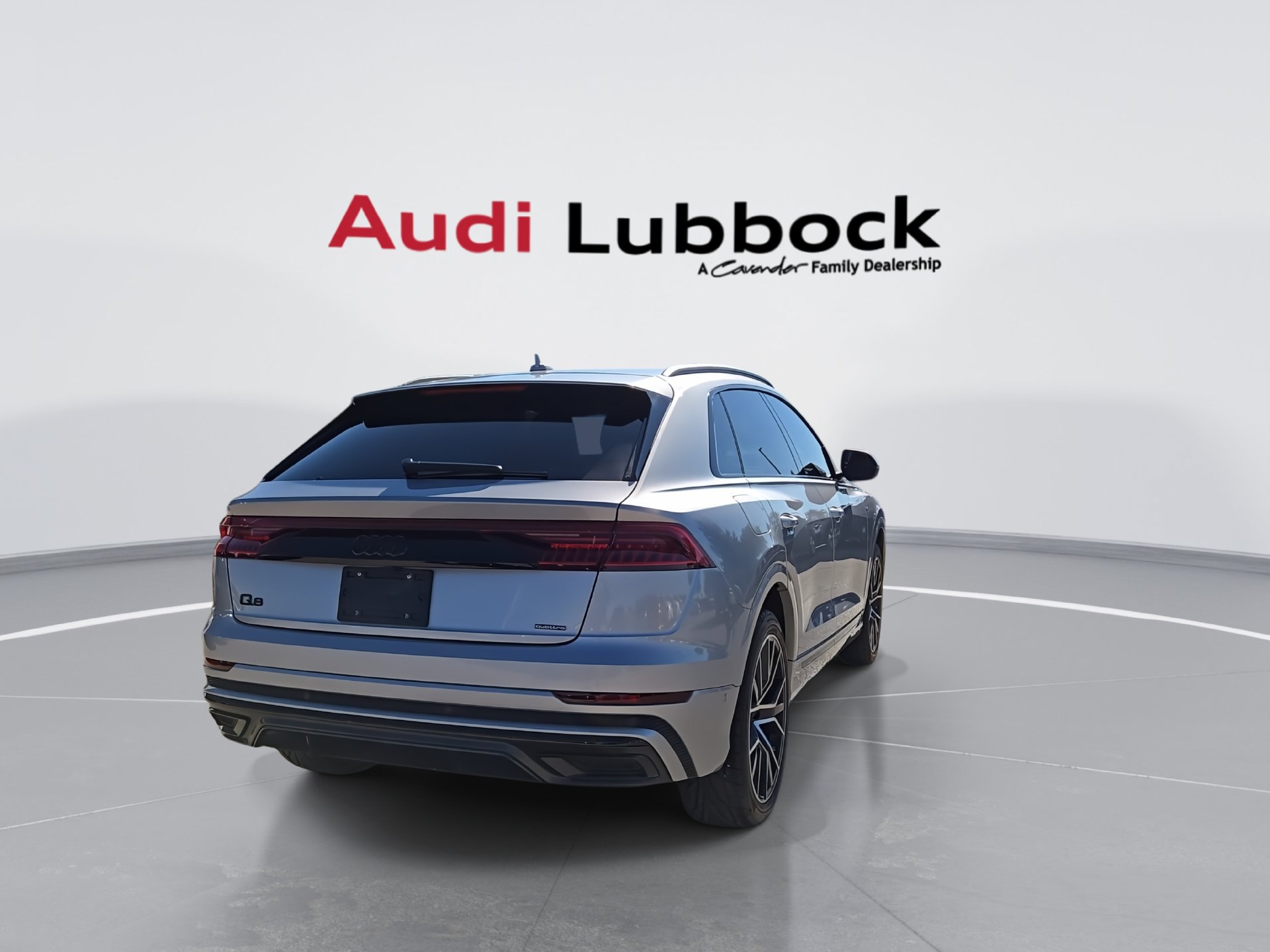 Used 2022 Audi Q8 Premium Plus AWD/4WD image 8