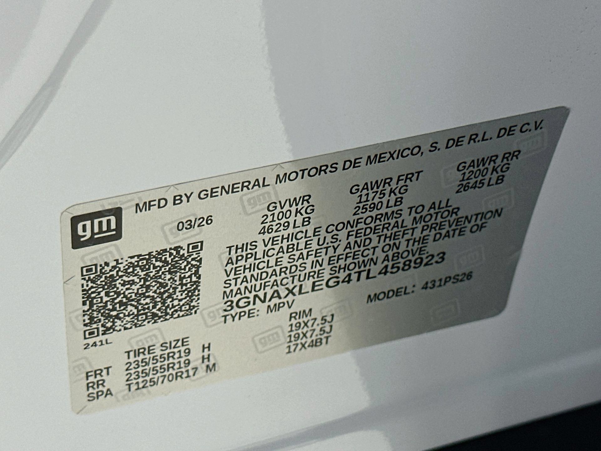 Used 2026 Chevrolet Equinox RS w/ Safety and Technology Package FWD image 34