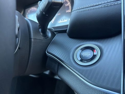 New 2025 Jeep Grand Cherokee L Laredo image 18