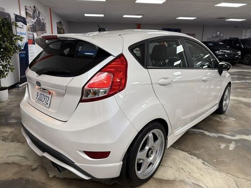 Used 2018 Ford Fiesta ST FWD image 12