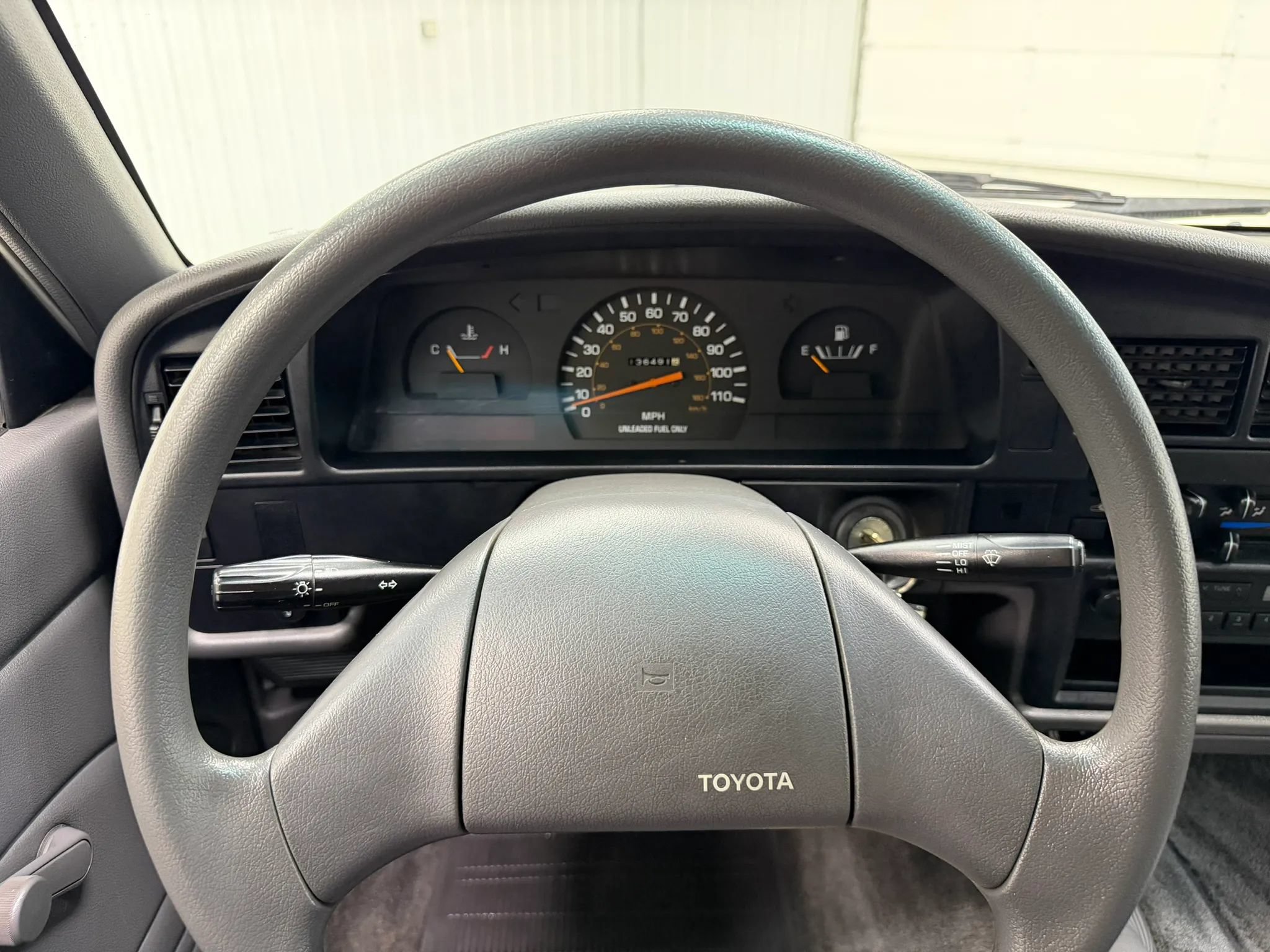 Used 1990 Toyota Pickup Deluxe AWD/4WD image 18