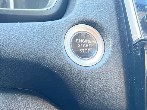 Used 2017 Honda CR-V EX-L image 24