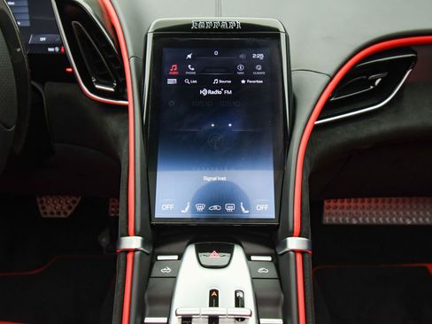 Certified 2025 Ferrari Roma Spider image 47