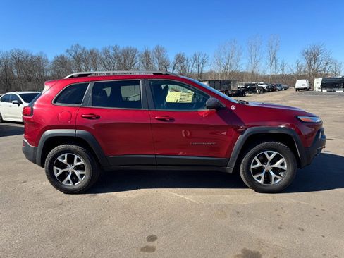 Used 2014 Jeep Cherokee Trailhawk w/ Leather Interior Group image 6