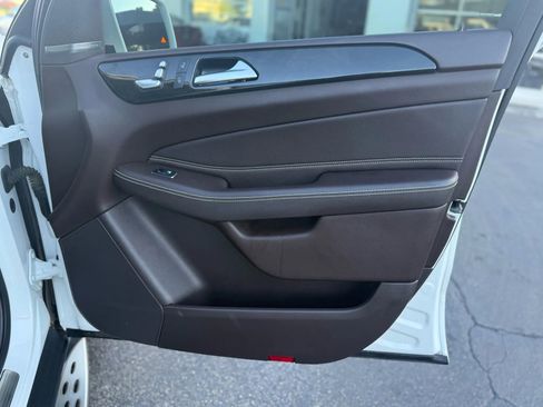 Used 2018 Mercedes-Benz GLE 350 image 21