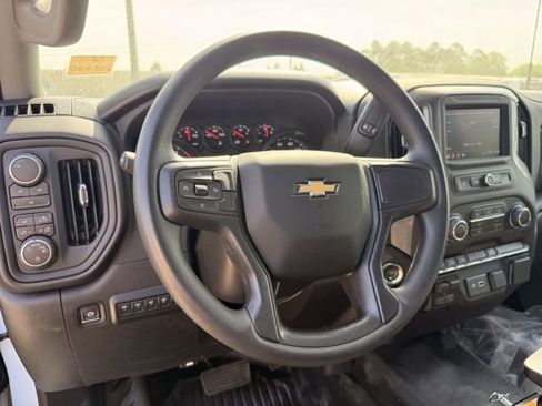 New 2025 Chevrolet Silverado 2500 W/T w/ WT Convenience Package image 16