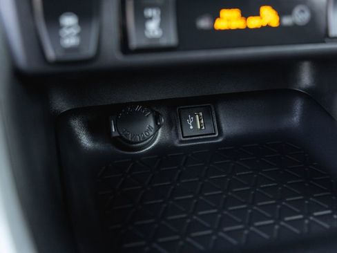 Certified 2025 Toyota RAV4 XLE w/ Convenience Package image 21