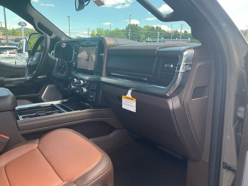 New 2026 Ford F350 King Ranch w/ Chrome Package AWD/4WD image 11