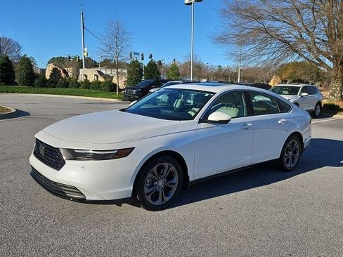 Used 2025 Honda Accord EX-L image 4