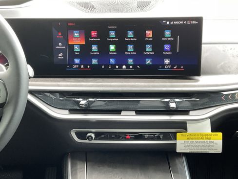 New 2026 BMW X5 sDrive40i w/ Premium Package image 15