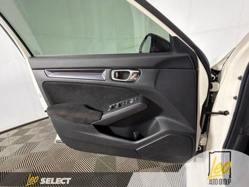 Used 2025 Honda Civic Type R image 9