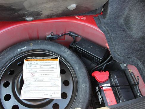 Used 2002 Ford Thunderbird RWD image 32