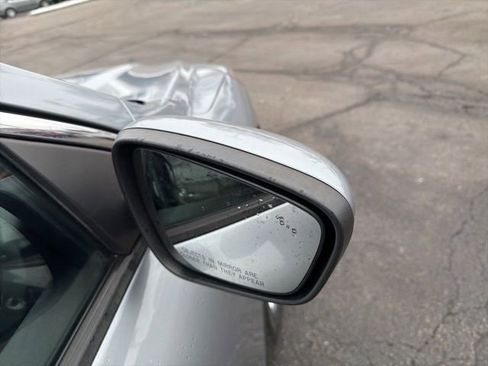 Certified 2021 Ford Escape SE image 7