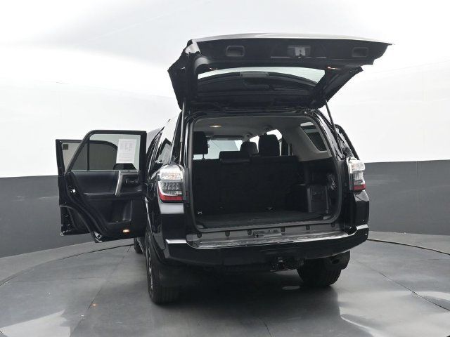 Used 2019 Toyota 4Runner SR5 RWD image 36