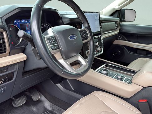 Used 2024 Ford Expedition Max Limited AWD/4WD image 20