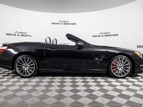 Used 2015 Mercedes-Benz SL 63 AMG w/ Driver Assistance Package image 10