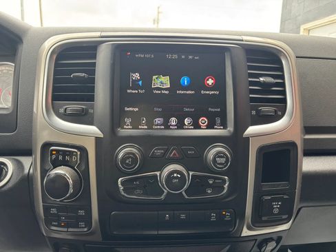 Used 2016 RAM 1500 Big Horn image 24